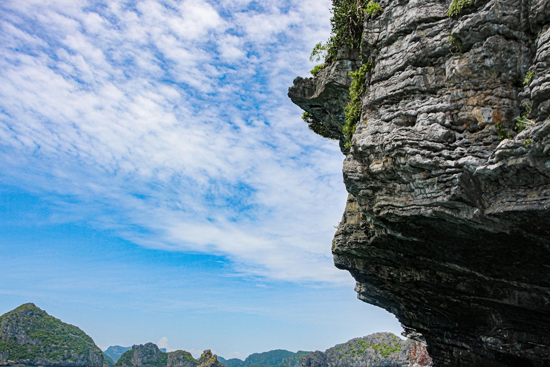 Hang Én: duerme en la tercera cueva más grande del mundo - Thuong Trach | Secret World Trip Planner