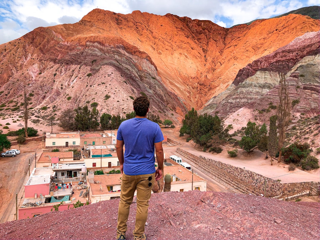 Cerro de los Sete Cores: Pôr do Sol em Purmamarca - Y4618 Purmamarca | Secret World Trip Planner