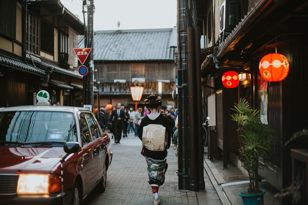 Секретный мир против Google Trips: планируй Киото в 2026 - Kyoto | Secret World Trip Planner