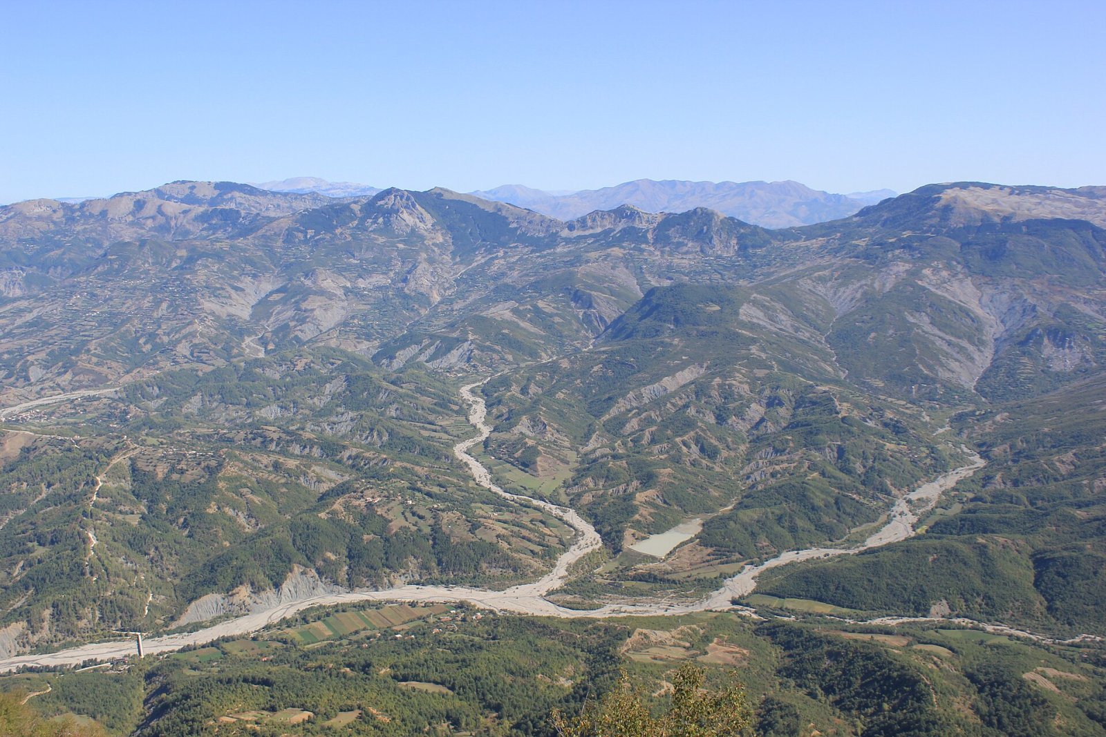 Descubre el Monte Dajti: una joya natural en Albania - Tirana | Secret World Trip Planner
