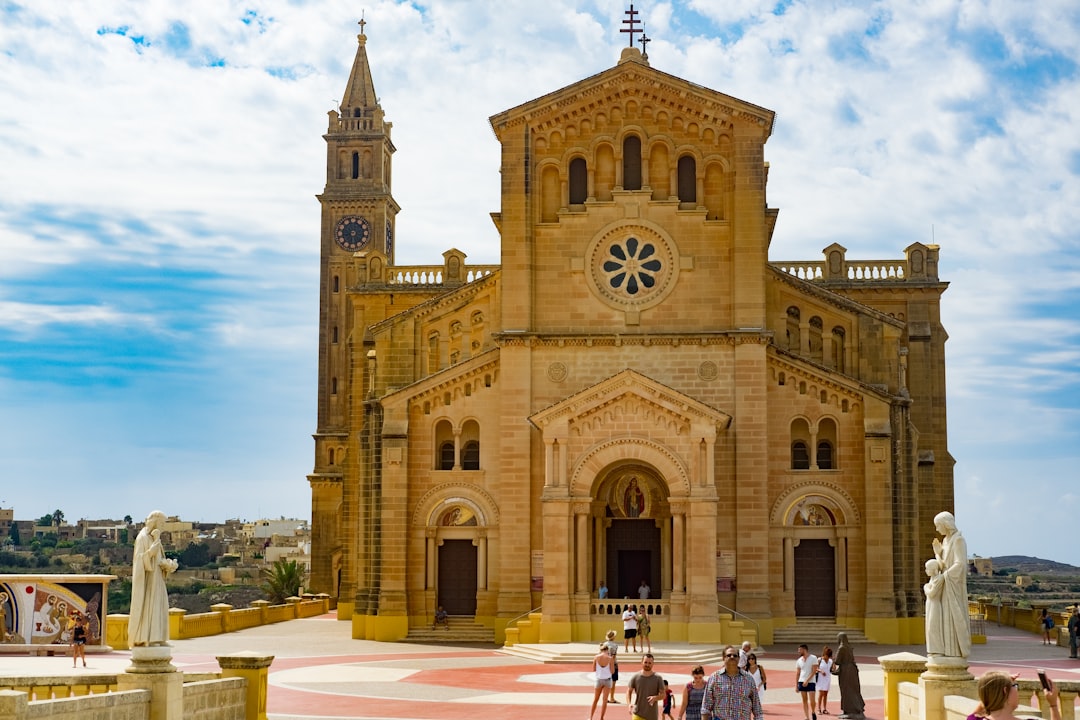 Discover the Church of Santa Lucia in Valletta, Malta - Il-Belt Valletta | Secret World Trip Planner