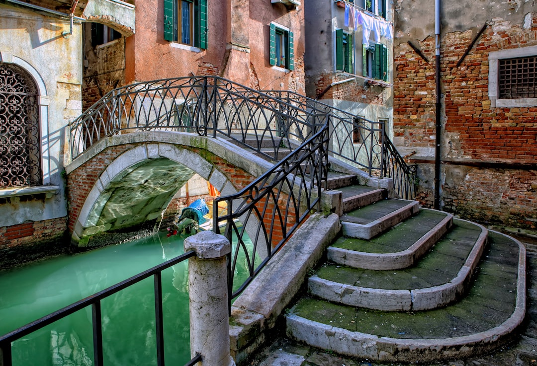 Dicas de Viagem em Veneza: Guia Prático 2026 - Venezia | Secret World Trip Planner