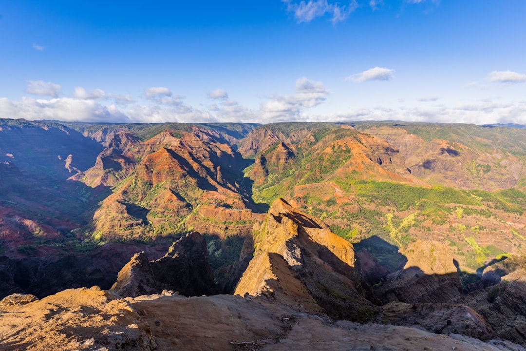 Waimea Canyon au coucher du soleil : le Grand Canyon du Pacifique - Waimea | Secret World Trip Planner