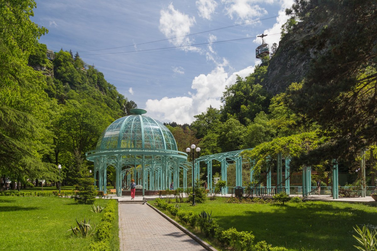Parque Central de Borjomi: Termas e Florestas do Cáucaso - 50 9 აპრილის ქუჩა | Secret World Trip Planner