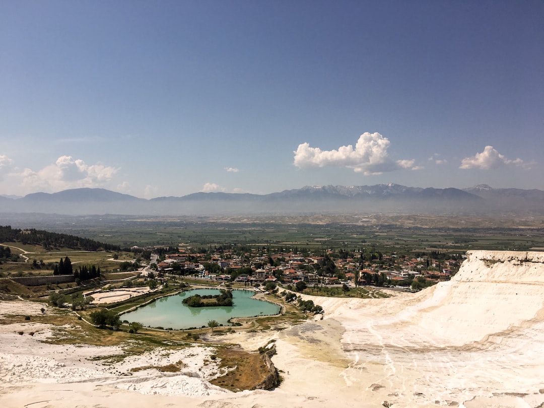 帕穆卡莱:土耳其的白色梯田 - Pamukkale | Secret World Trip Planner