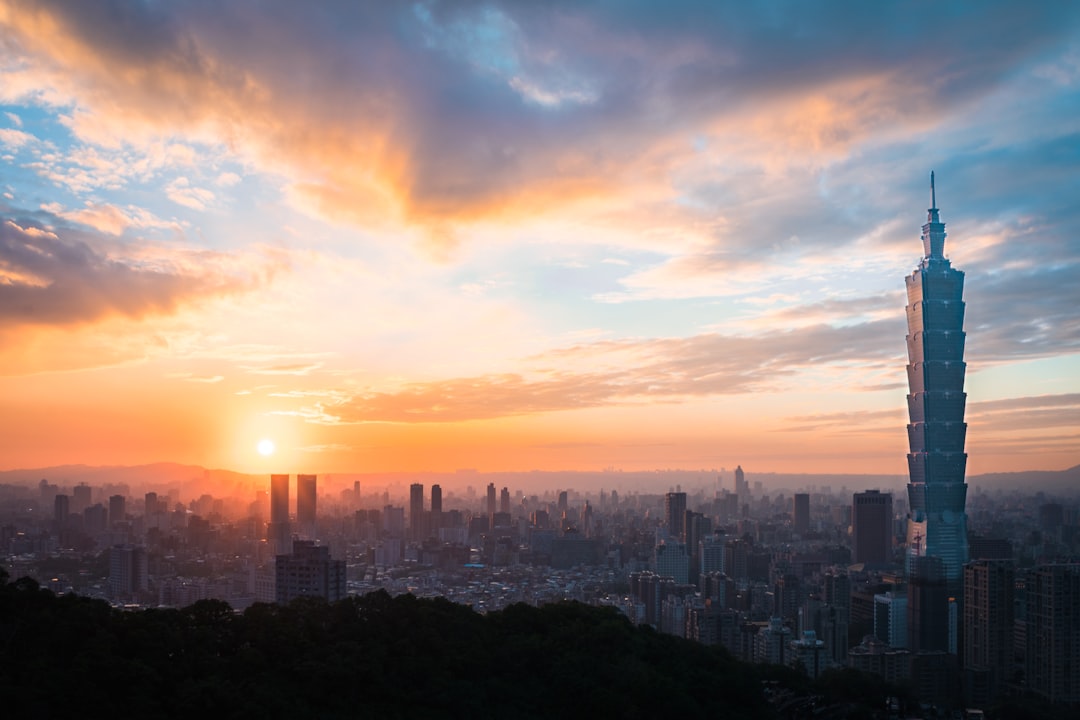 台北101:触碰天空的竹子形摩天大楼 - Xinyi District | Secret World Trip Planner