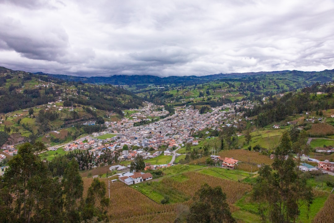 Cerro Calera: Природный Рай в Эквадоре - Hacienda Anagumba | Secret World Trip Planner