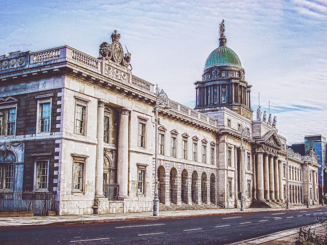 ダブリンのアイルランドユダヤ博物館を発見：文化的宝物 - Dublin 8 | Secret World Trip Planner