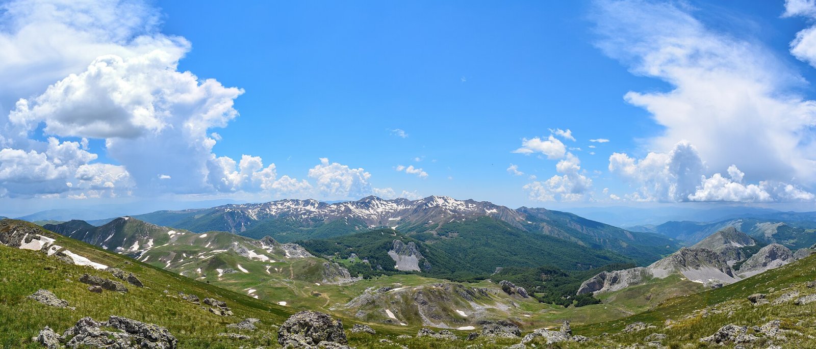 Maja y Gurit: un rincón de naturaleza virgen en Albania — Fushë Studë