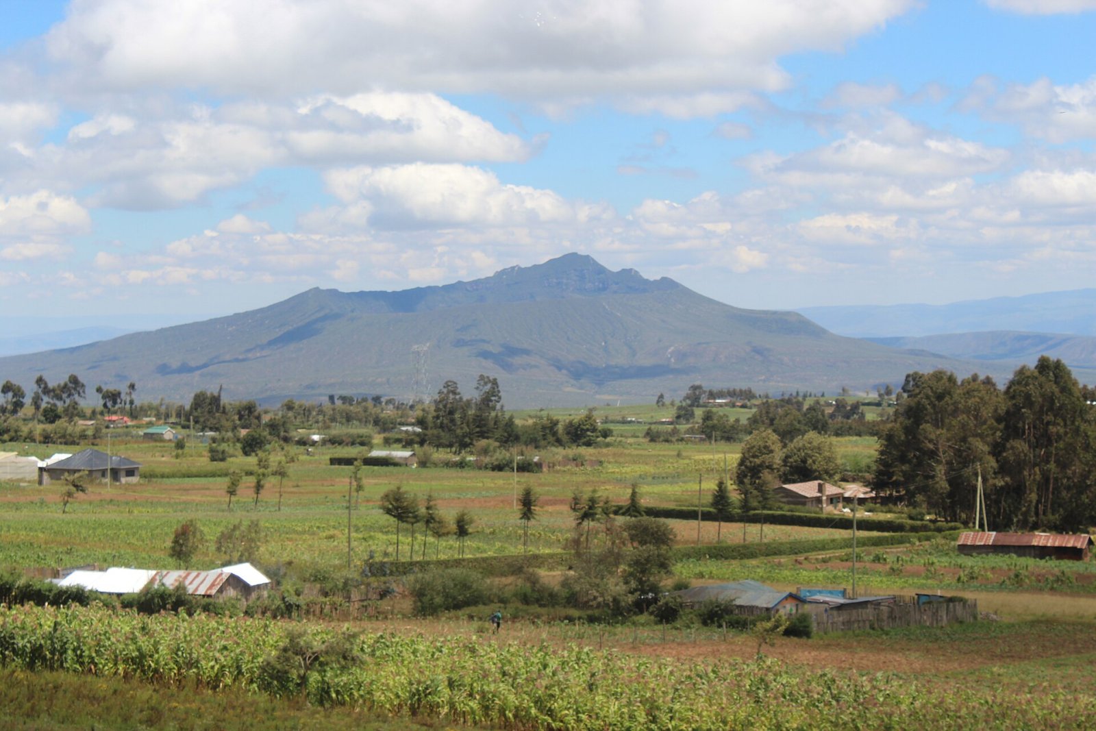 Mont Longonot : Un voyage au cœur du Kenya - Longonot | Secret World Trip Planner