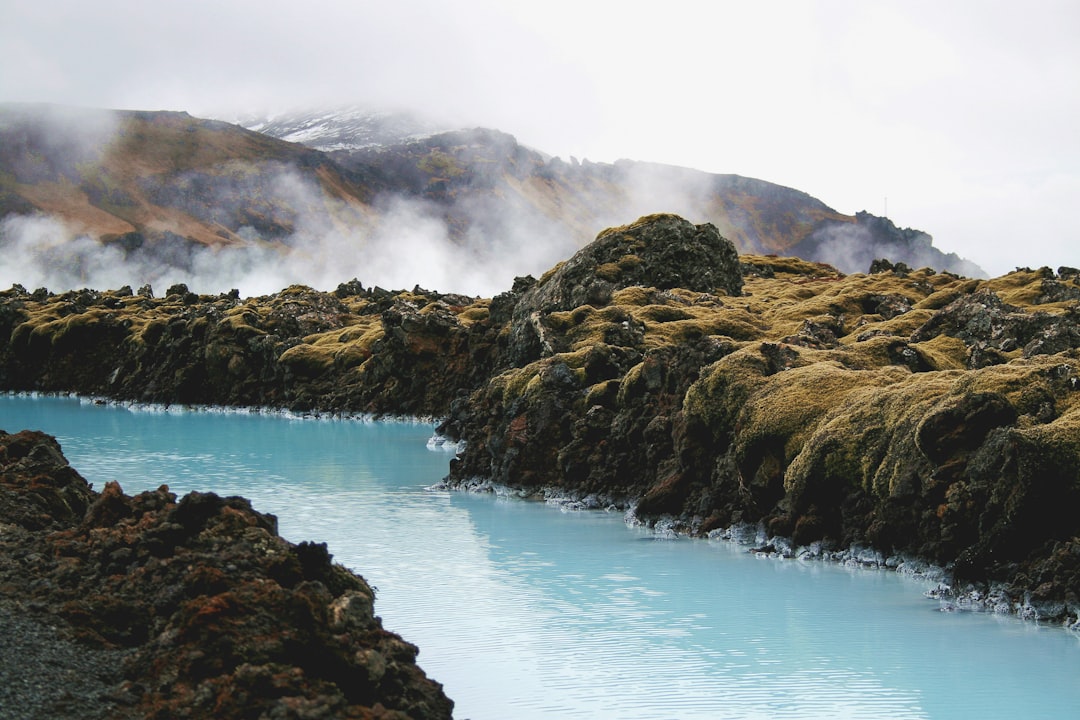 Откройте для себя Búðahellir: волшебная пещера Исландии - Búðir | Secret World Trip Planner