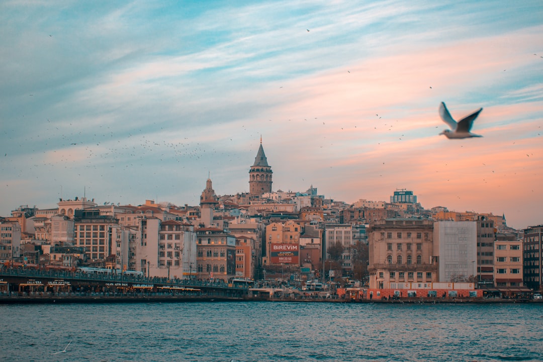 Melhores apps de viagem 2026: 5 dicas em Istambul - Istanbul | Secret World Trip Planner