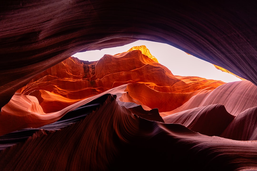 Antelope Canyon: Licht und Stein im Herzen der Navajo - Page | Secret World Trip Planner