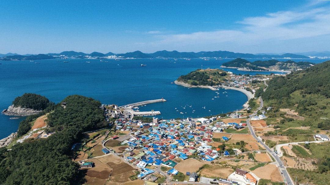 南海のドイツ村:南の海の絶景 - Namhae | Secret World Trip Planner