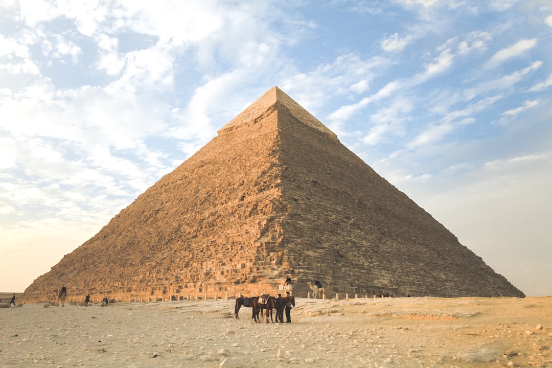 Descubre Philoteris: la joya histórica de Egipto - Youssef Al Seddik | Secret World Trip Planner