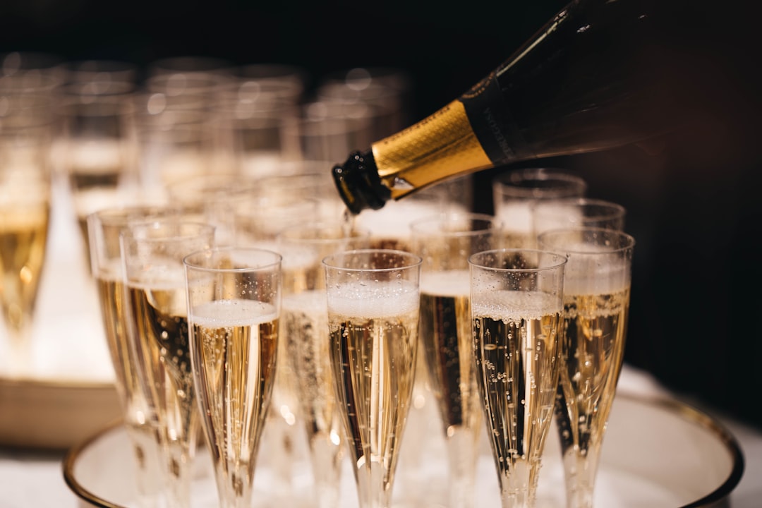 Champagne Deutz ad Aÿ: cantine e degustazioni - 16 Rue Jeanson | Secret World Trip Planner