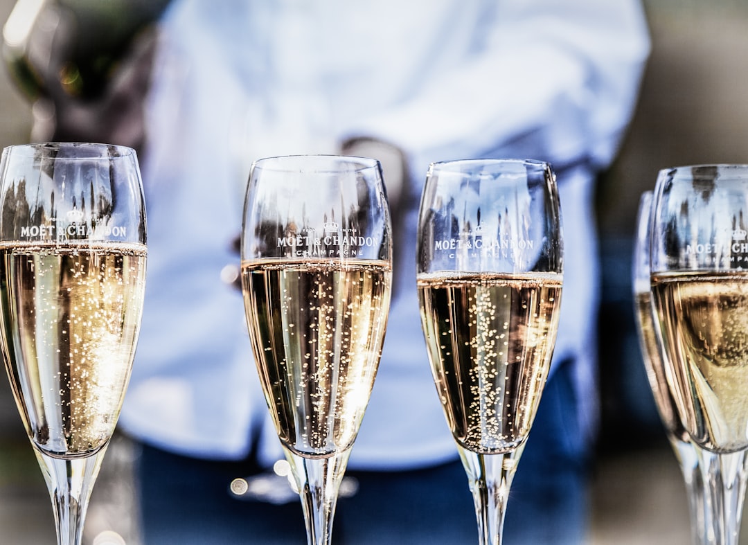 Champagne Deutz en Aÿ: catas y visitas — 16 Rue Jeanson