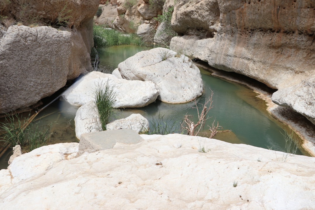 Вади Бани Халид: кристальная оаза восточного Омана - Wadi Bani Khalid | Secret World Trip Planner