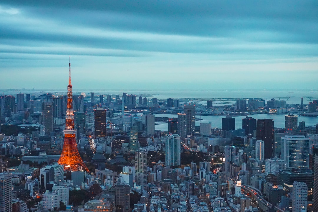 Secret World vs TripIt: Welche App gewinnt 2026 in Tokio? - Tokyo | Secret World Trip Planner