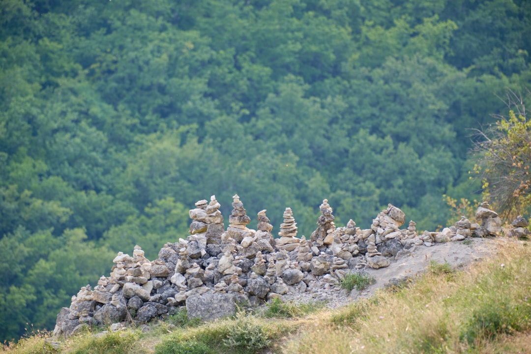 Symphony of Stones: il canyon di basalto a Garni - 4P8R+9H6 | Secret World Trip Planner