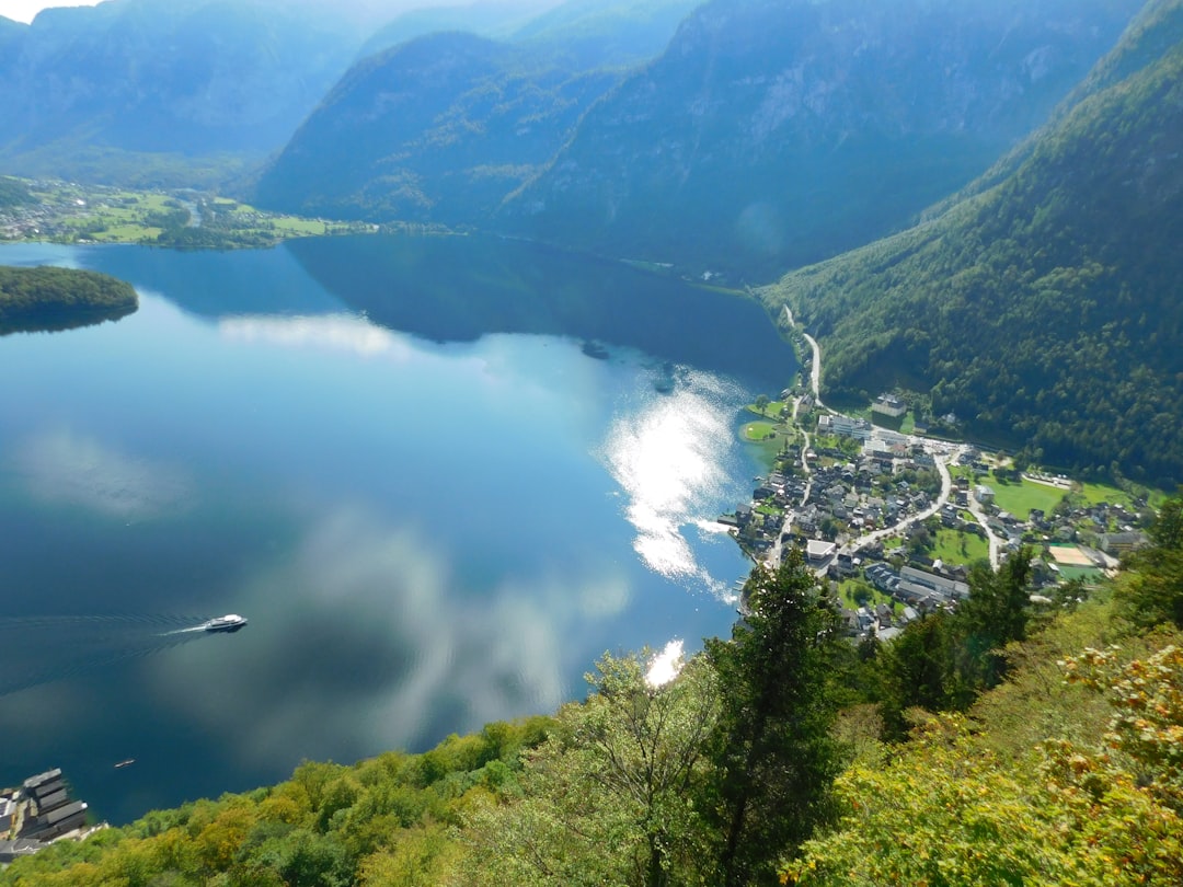 Hallstatt do alto: o Skywalk sobre o lago alpino - Gosaumühlstraße 67 | Secret World Trip Planner