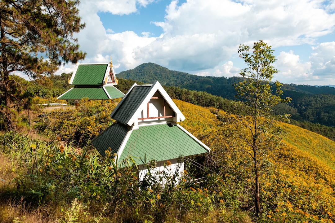 探索多伊普伊:泰国的自然瑰宝 - Mae Rim District | Secret World Trip Planner