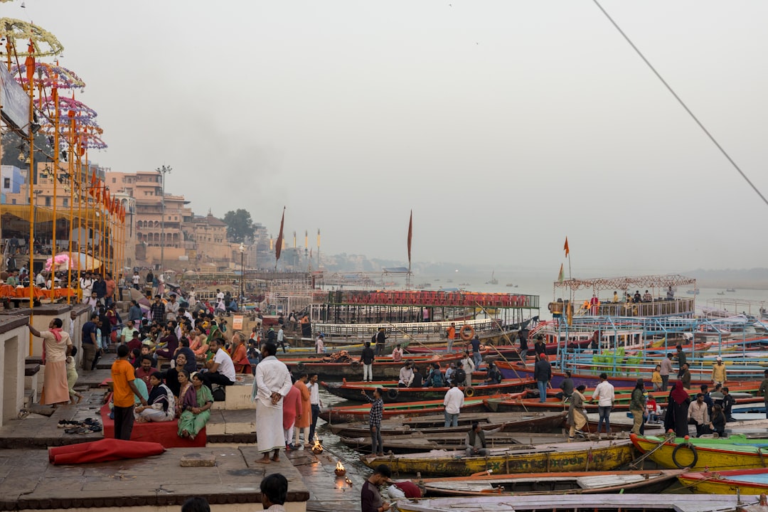 Manikarnika Ghat : le feu éternel de Varanasi - Varanasi | Secret World Trip Planner