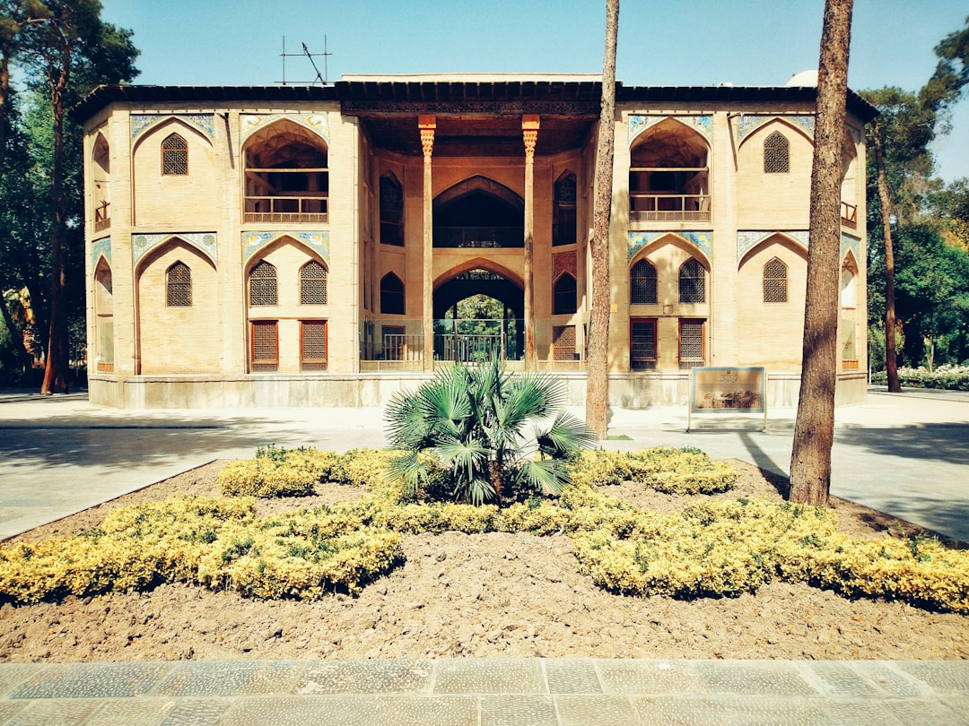 Chehel Sotoun: el pabellón de los cuarenta espejos - Esfahan | Secret World Trip Planner