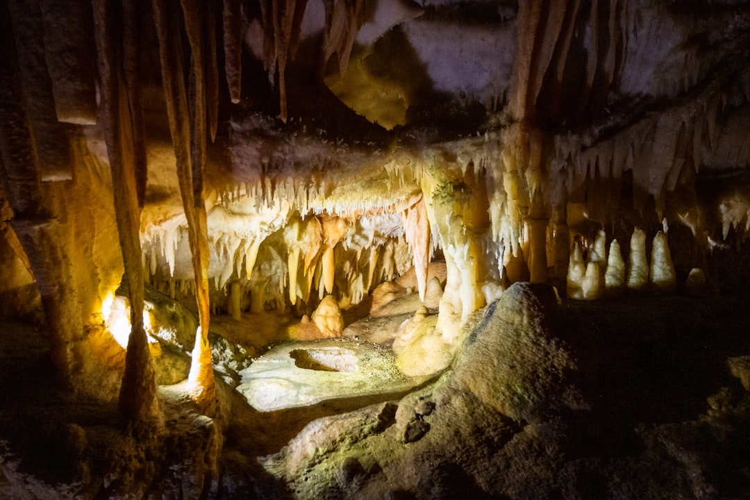 Grotte de Castellana : un voyage à 70 mètres sous la Puglia - Piazza Franco Anelli | Secret World Trip Planner