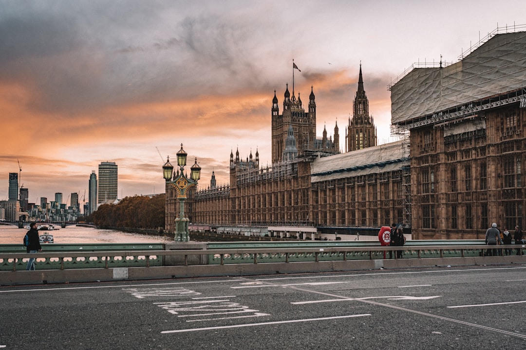 Planejador de Viagens AI 2026: Londres com IA - Londra | Secret World Trip Planner