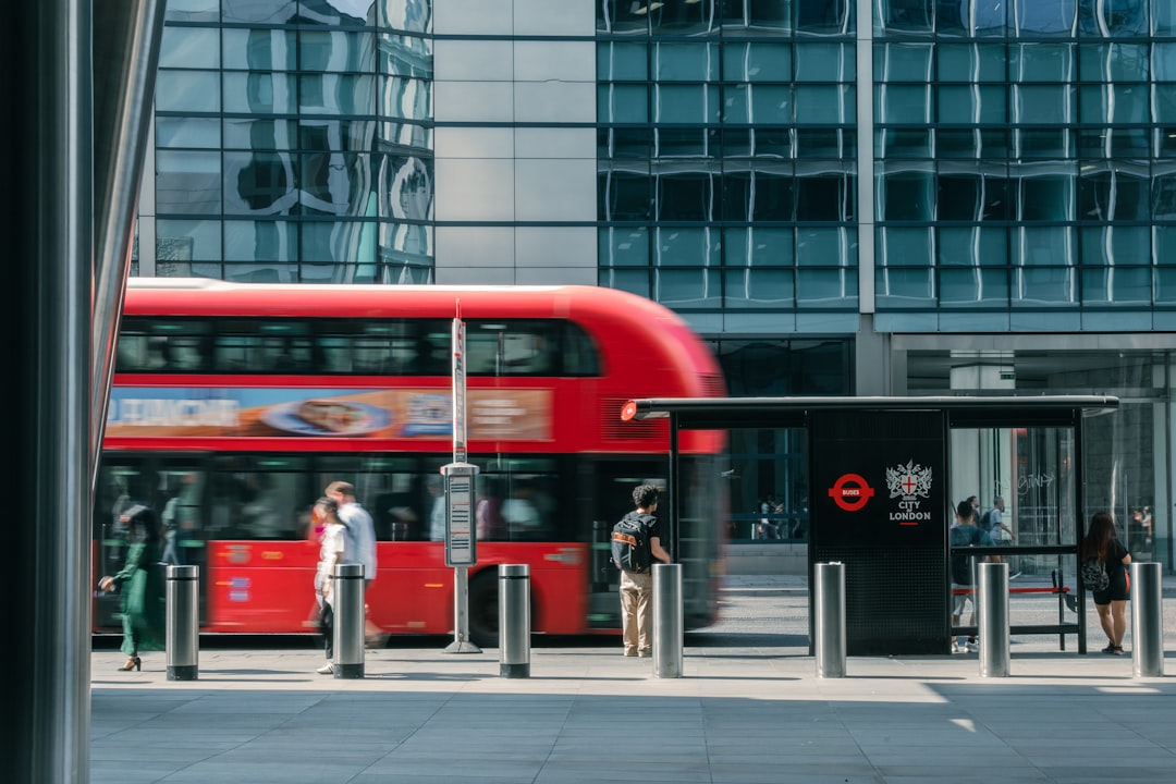 AI Планировщик Путешествий 2026: планируйте Лондон с ИИ - Londra | Secret World Trip Planner