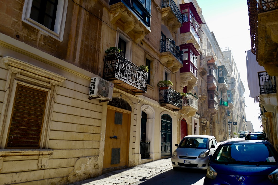 Salles de Guerre Lascaris : les tunnels secrets de La Valette - Valletta Ditch | Secret World Trip Planner