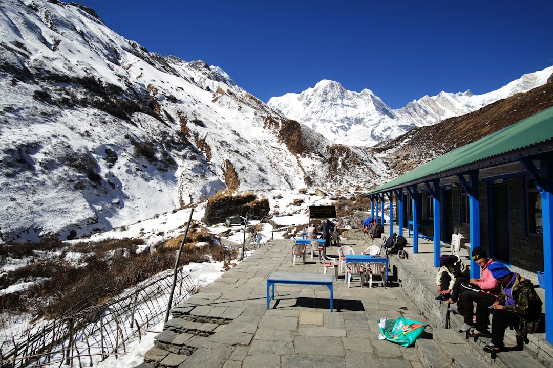 База лагеря Аннапурна: тропы среди гигантов Гималаев - Ghandruk 33700 | Secret World Trip Planner