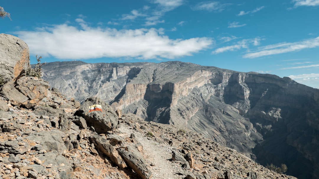 Jebel Shams : le Grand Canyon d'Oman vu du ciel - Jabal Shams | Secret World Trip Planner