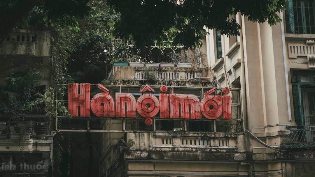 탐콩로: 라오스의 7km 길이의 강 동굴 - Tham Kong Lo | Secret World Trip Planner