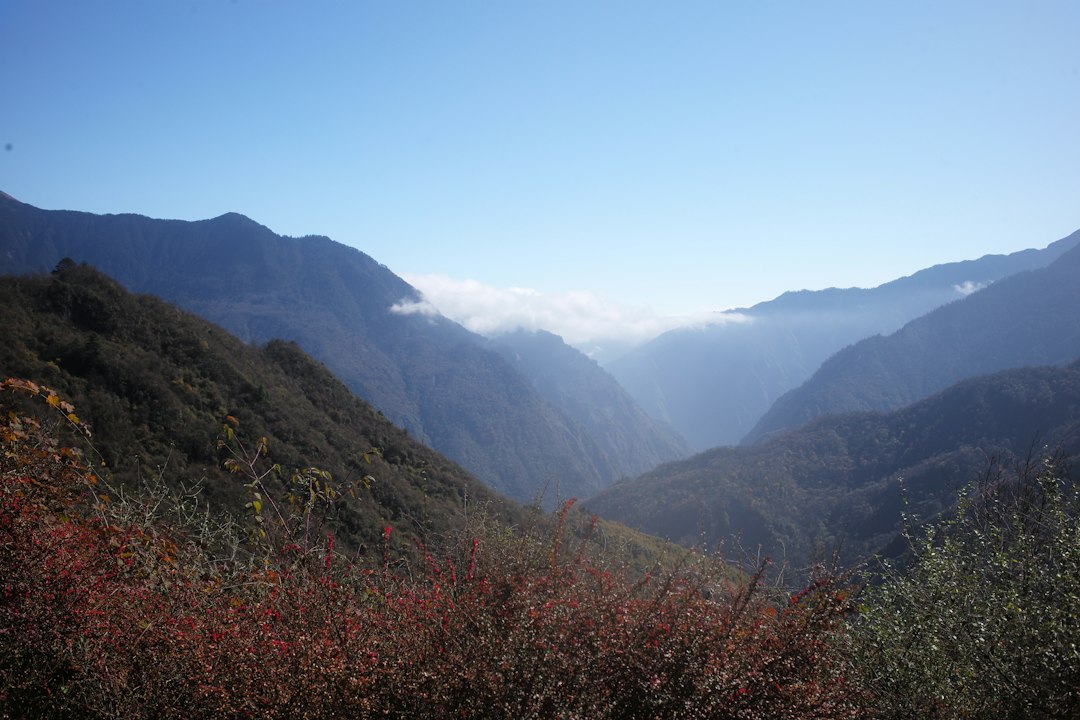 Лушань: водопады, вдохновившие поэтов Тан - Jiu Jiang Shi | Secret World Trip Planner