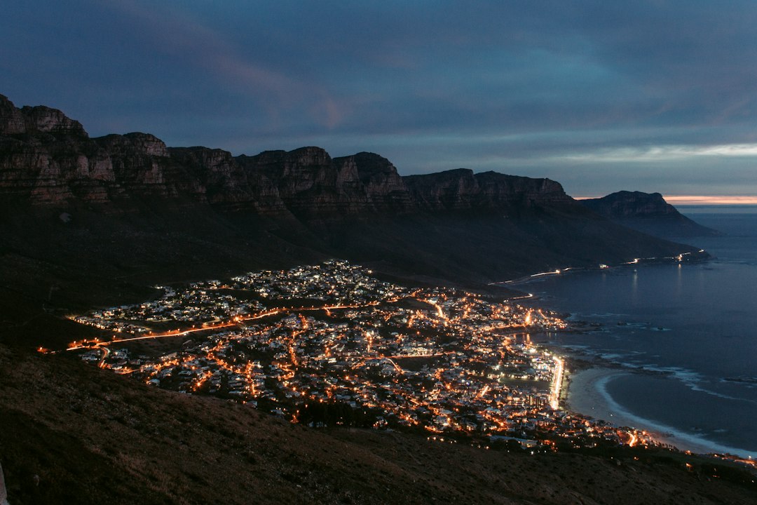 Фар Слангкоп: гигант из чугуна на Атлантике - Cape Town | Secret World Trip Planner