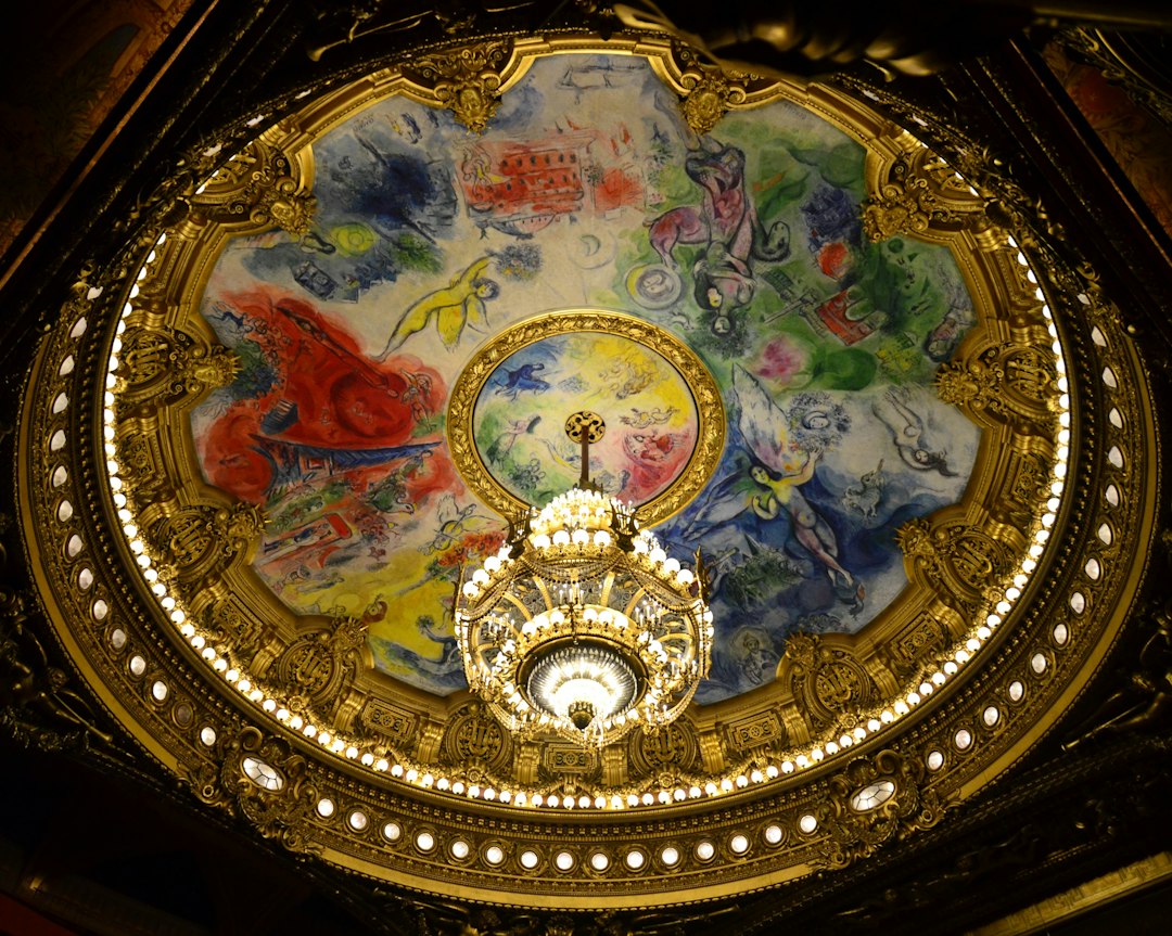 Opéra Garnier: Das Traumhaus von Paris - Pl. de l'Opéra | Secret World Trip Planner