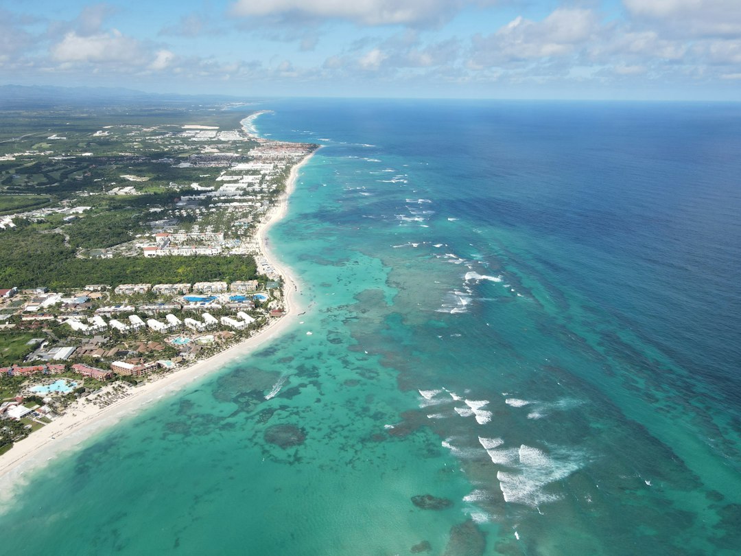 Juanillo Beach: a praia privada de Punta Cana - FJH3+CRG | Secret World Trip Planner