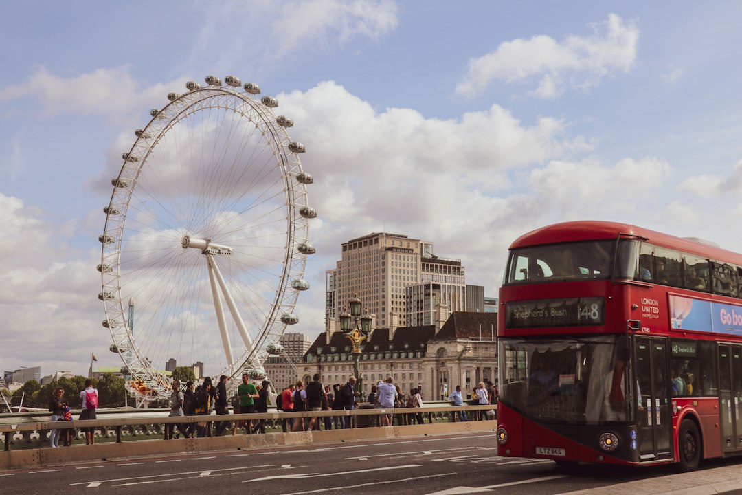 Meilleures applications de voyage 2026 : 5 incontournables à Londres - Londra | Secret World Trip Planner