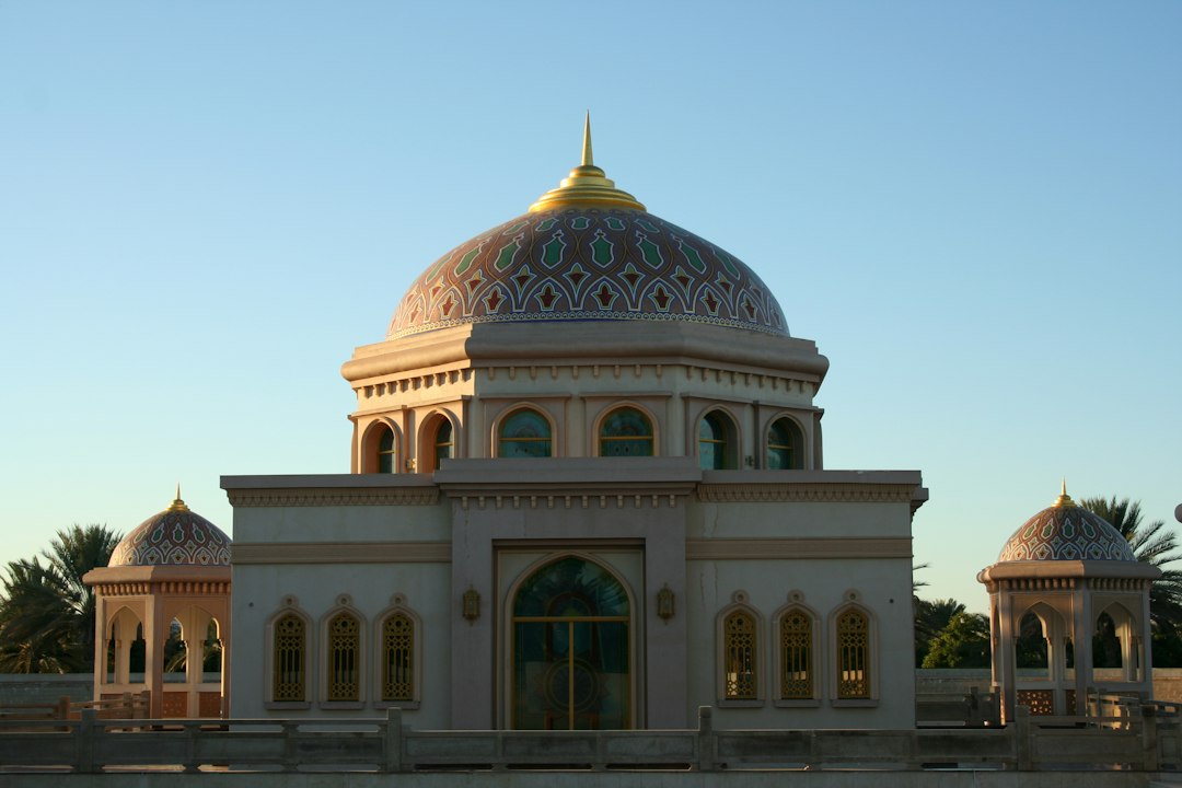 阿曼国家博物馆:马斯喀特的历史与艺术 - opposite Al Alam Palace، Al Saidiya St | Secret World Trip Planner
