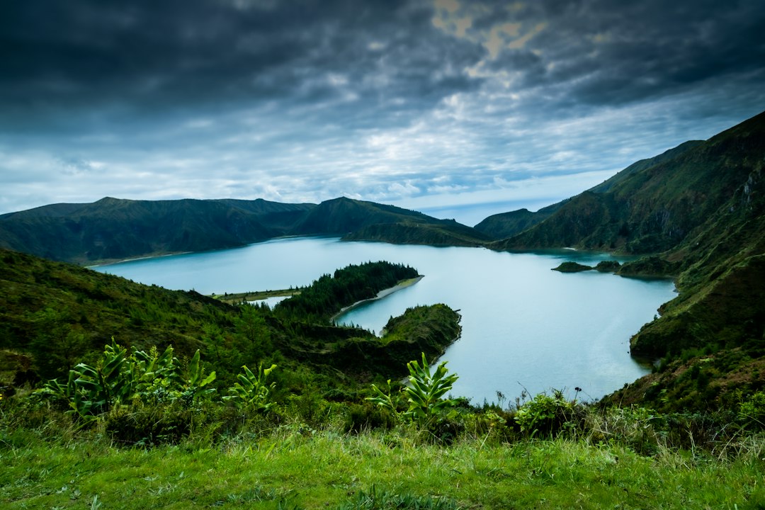 Descubra São Miguel: A Ilha Verde de Portugal - Moncarapacho | Secret World Trip Planner