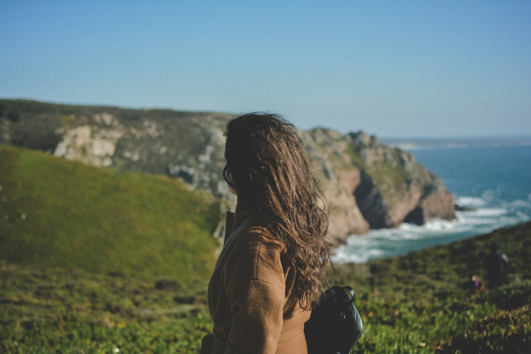 Descubre Ana Ferreira: un rincón de naturaleza en Portugal - Cabeco da Ponta | Secret World Trip Planner