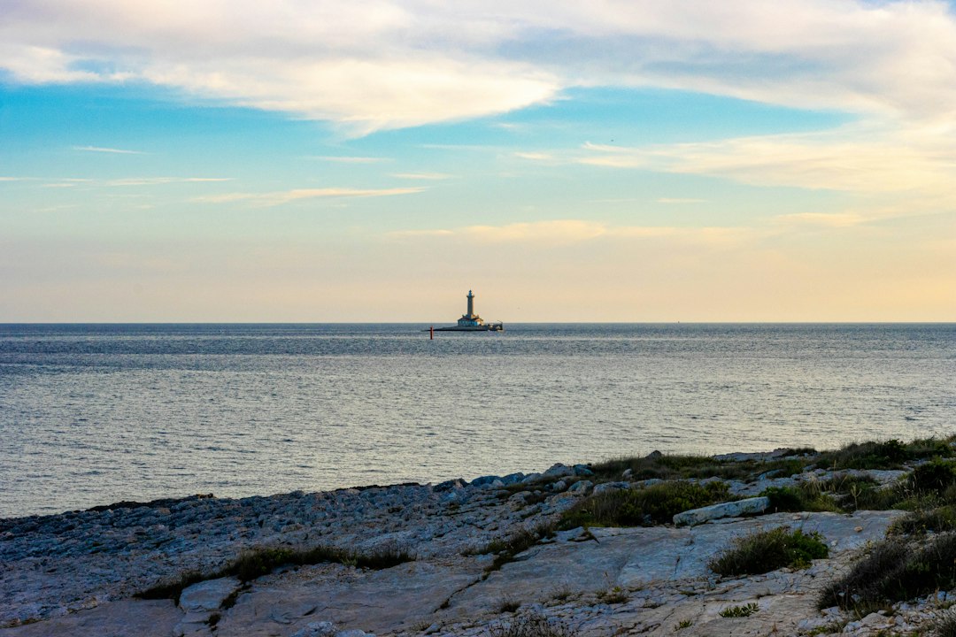 Faro di Porer: Nacht auf Istriens südlichstem Eiland - 52100 | Secret World Trip Planner