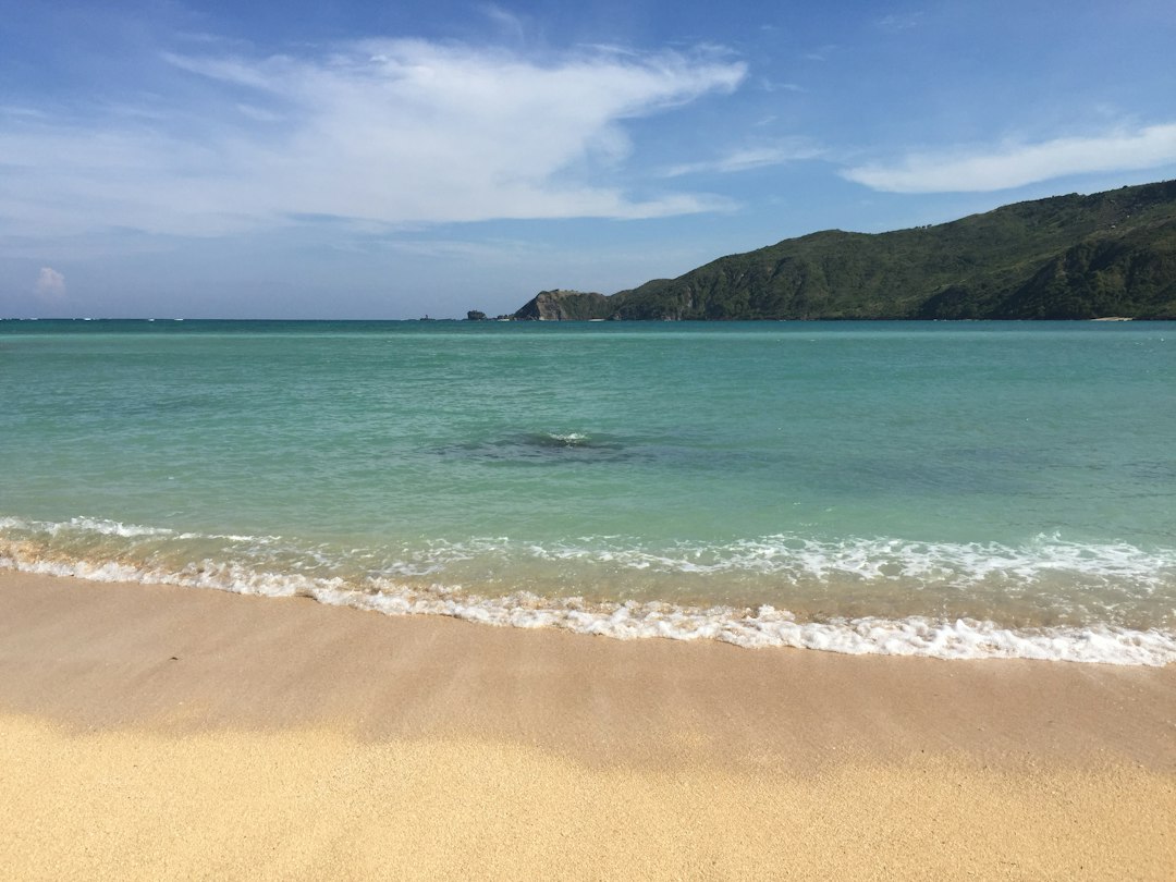 Noppharat Thara: o farol entre as ilhas de Ao Nang - Distretto di Mueang Krabi | Secret World Trip Planner