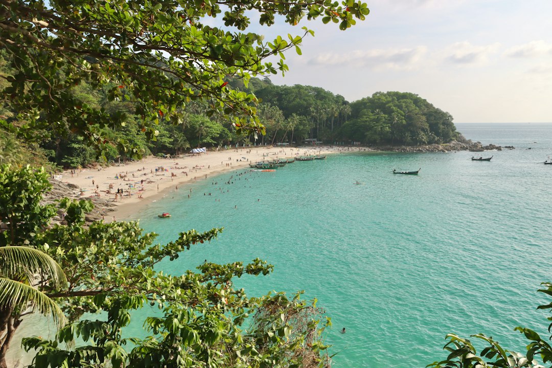ノッパラットタラ:アオナンの石灰岩島々の灯台 - Distretto di Mueang Krabi | Secret World Trip Planner