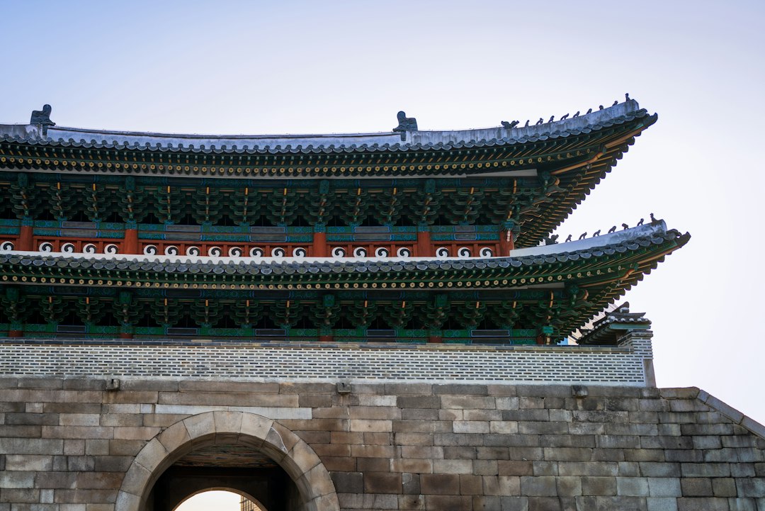 Sungnyemun em Seul: a porta do Joseon que sobreviveu - Jung District | Secret World Trip Planner