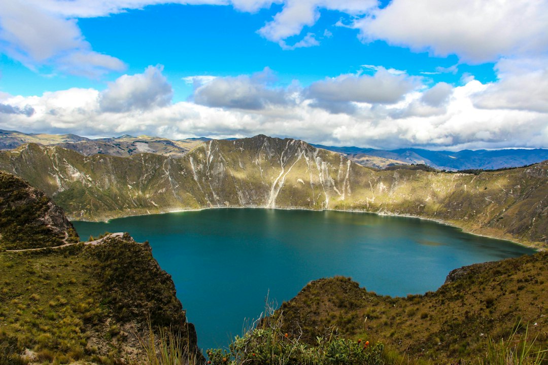 Quilotoa Loop : le trekking du cratère volcanique - Quilotoa | Secret World Trip Planner