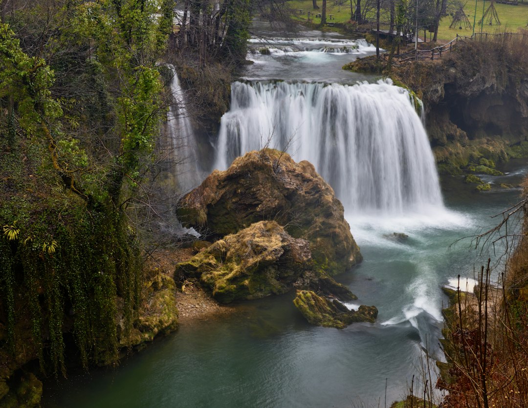 Duden Wasserfälle in Antalya: Wo Wasser das Meer trifft - Şelale | Secret World Trip Planner