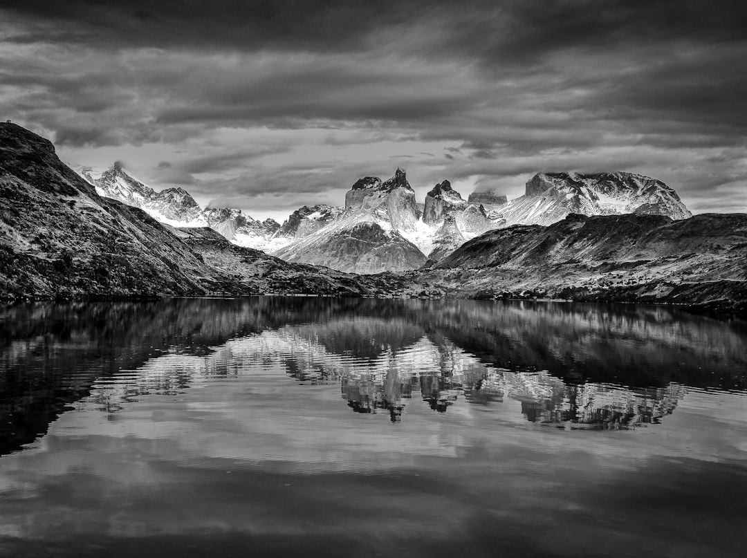 토레스 델 파인: 화강암과 얼음의 경관 - Torres de Paine | Secret World Trip Planner